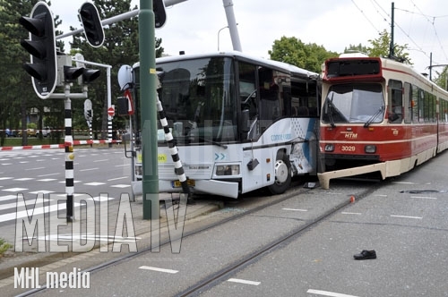 Ernstig ongeval bus met tram