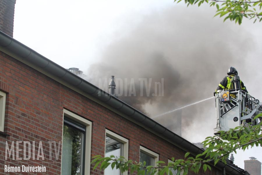 Zeer grote brand in Prinses Irenestraat Gorinchem
