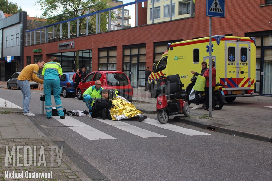 Man gewond na omvallen scootmobiel Nieuwe Haven Schiedam