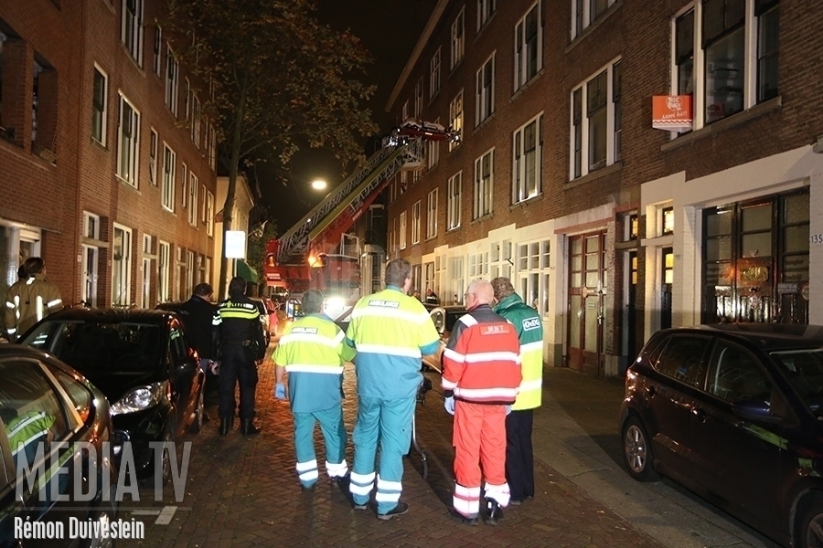 Dode en gewonde bij steekpartij Waterloostraat Rotterdam (video)