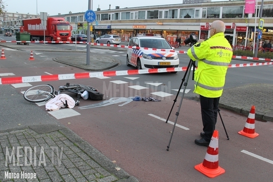 Fietser gewond bij aanrijding op Slinge Rotterdam