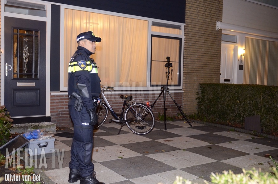 Zoon (14) schiet moeder neer in Gijsbert Steenhoekstraat Rotterdam (video)