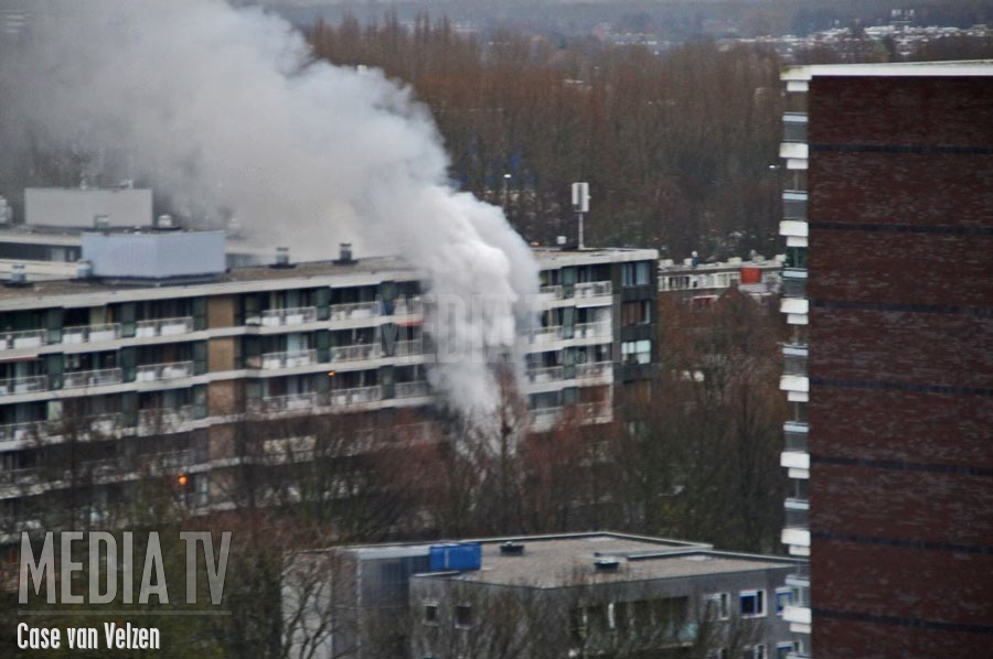 Fikse woningbrand Sinclair Lewisplaats Rotterdam