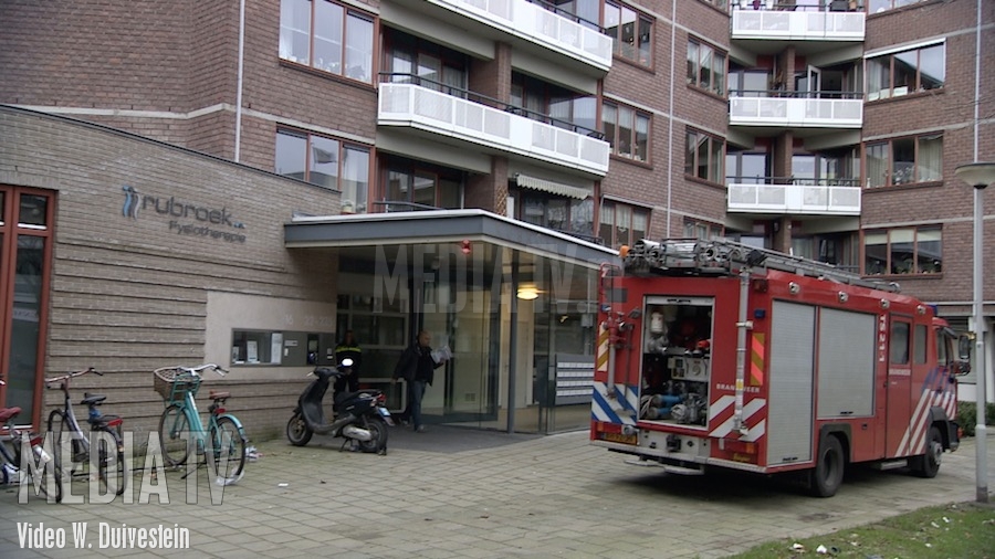 Persoon overleden bij brand Goudseplein Rotterdam (video)