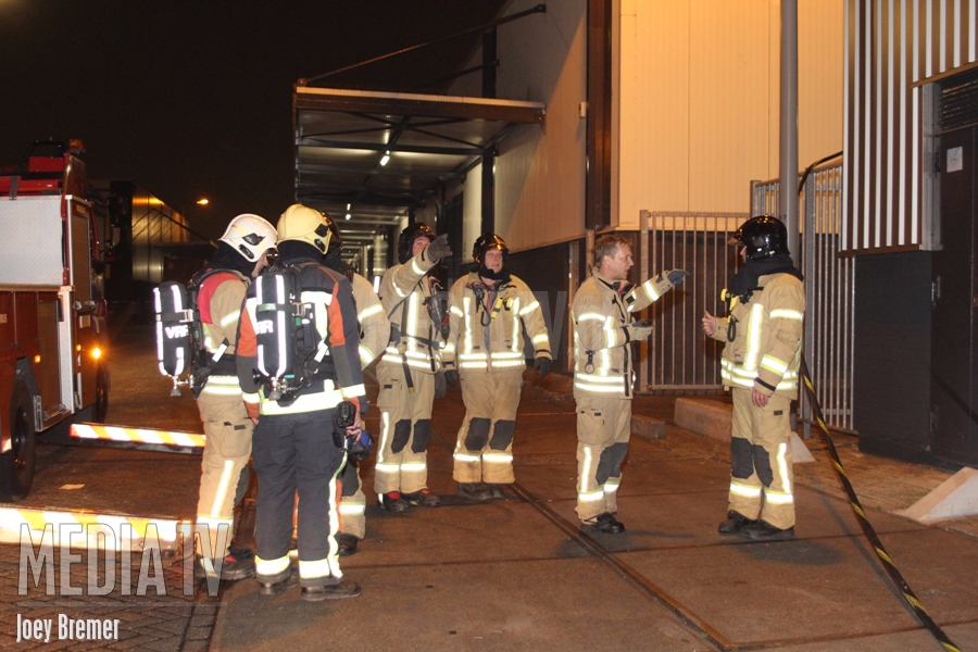 Middelbrand bij pindafabriek op Stadionweg Rotterdam