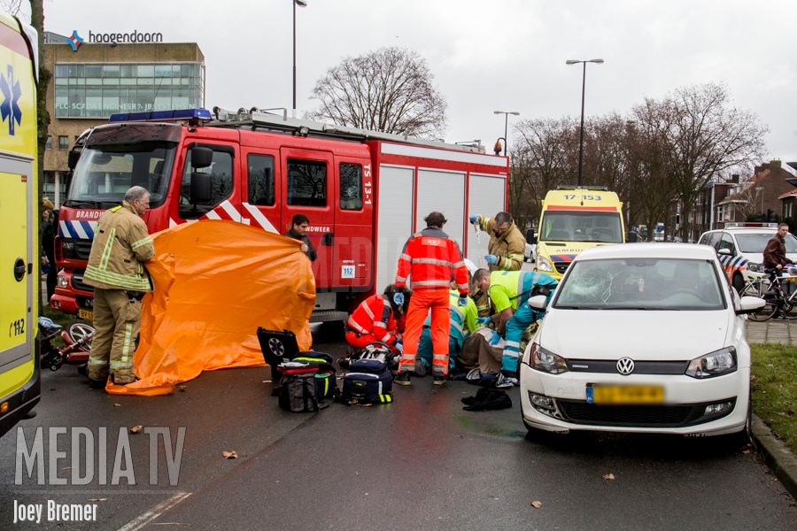 Twee gewonden bij ernstige aanrijding Westlandseweg Vlaardingen (video)