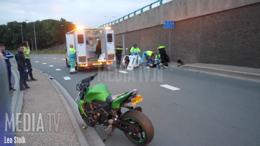 Motorrijder overleden na eenzijdig ongeval Mijlweg Dordrecht (video)
