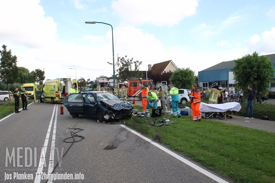 Vier gewonden bij frontale aanrijding Groendalseweg Bleiswijk