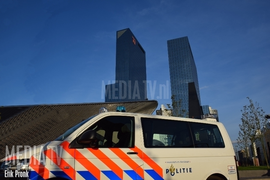 Perrons korte tijd gesloten na vondst verdacht pakketje CS Rotterdam