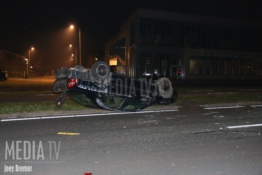 Twee gewonden bij flinke aanrijding N471 Berkel en Rodenrijs