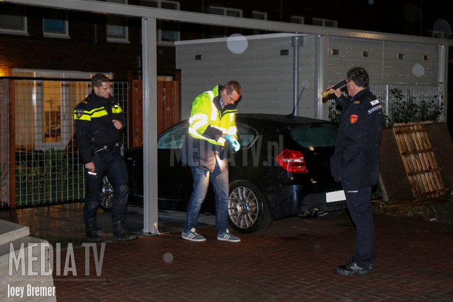 Onbekende stof aangetroffen op gestolen auto Tinbergenlaan Rotterdam