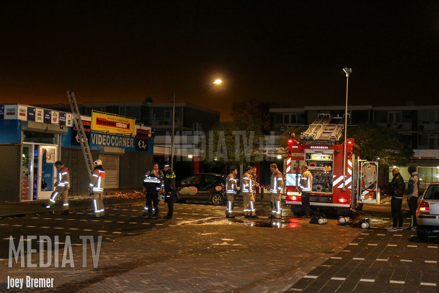 Middelbrand in videotheek Reigerlaan Vlaardingen (video)
