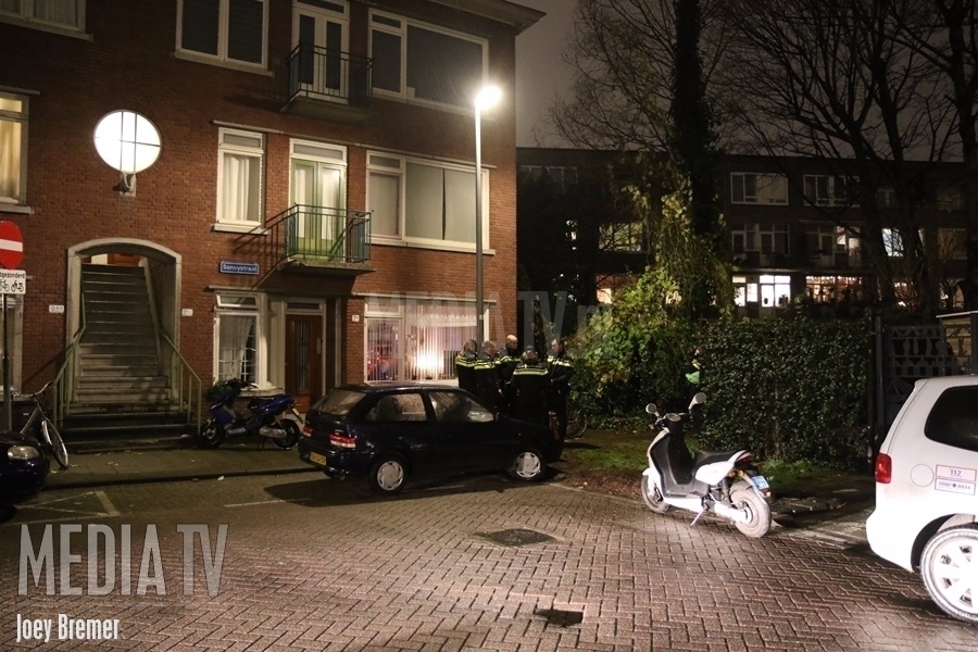 Vrouw gestoken na overlopen inbreker Sonoystraat Rotterdam