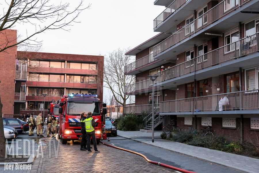 Uitslaande woningbrand Van Hoornbeekstraat Vlaardingen