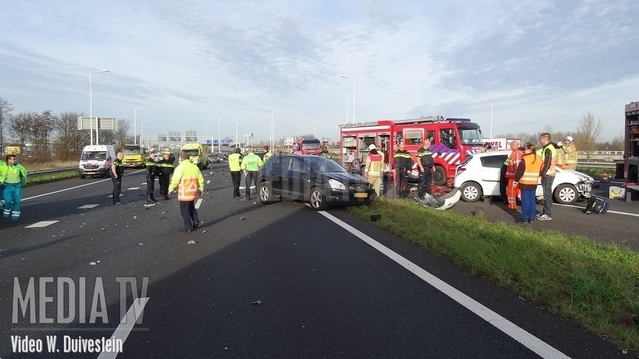 Ernstig verkeersongeval vanwege spookrijder op snelweg A4 Pernis (video)