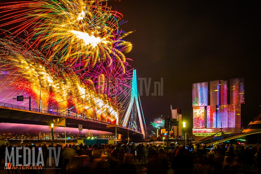 Meer dan 50.000 bezoekers bezochten het Nationale Vuurwerk in Rotterdam