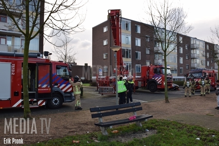 Flatwoning onbewoonbaar na brand Professor Teldersstraat Vlaardingen