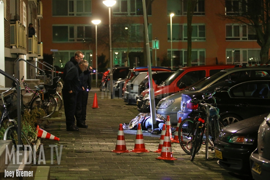 Man doodgeschoten op de Ameidestraat in Rotterdam (video)