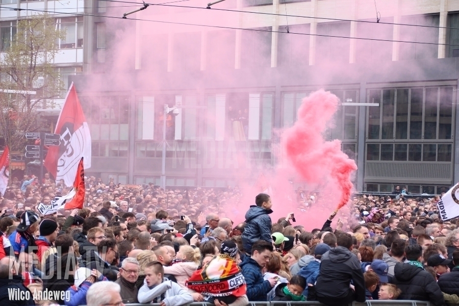 Maatregelen in centrum Rotterdam vanwege mogelijk kampioenschap Feyenoord
