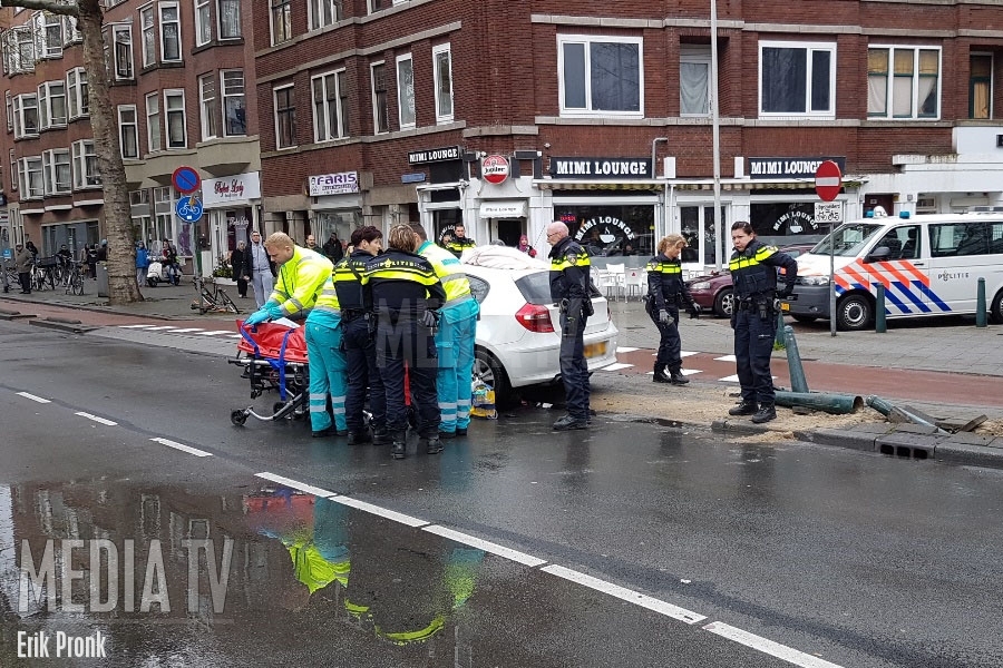Automobilist gewond bij eenzijdig ongeval Van Cittersstraat Rotterdam