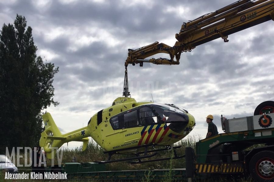 Traumahelikopter geborgen na schade Julianasluis Gouda