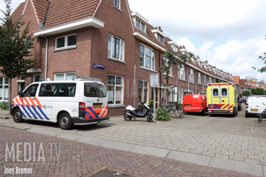 Dader direct aangehouden na steekpartij  J.A. Alberdingk Thijmstraat Schiedam