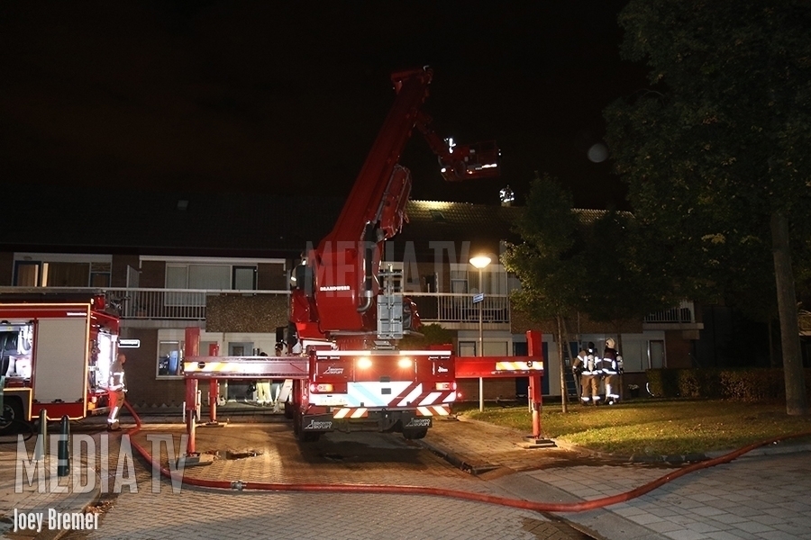 Uitslaande woningbrand Alicantepad Rotterdam
