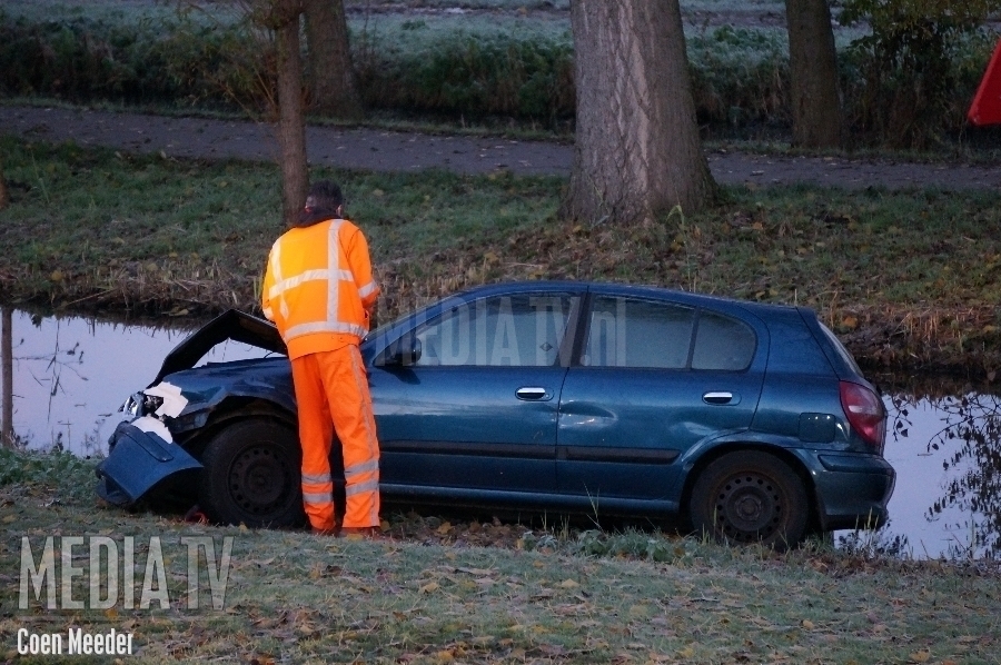 Frontale aanrijding op Kasteelweg Schiedam