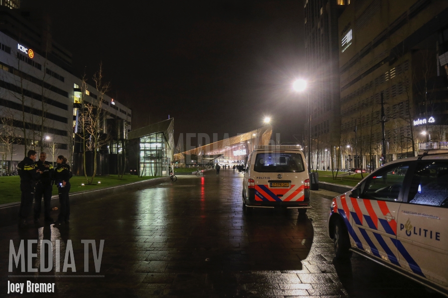 Parkeergarage Kruisplein Rotterdam ontruimd na bommelding