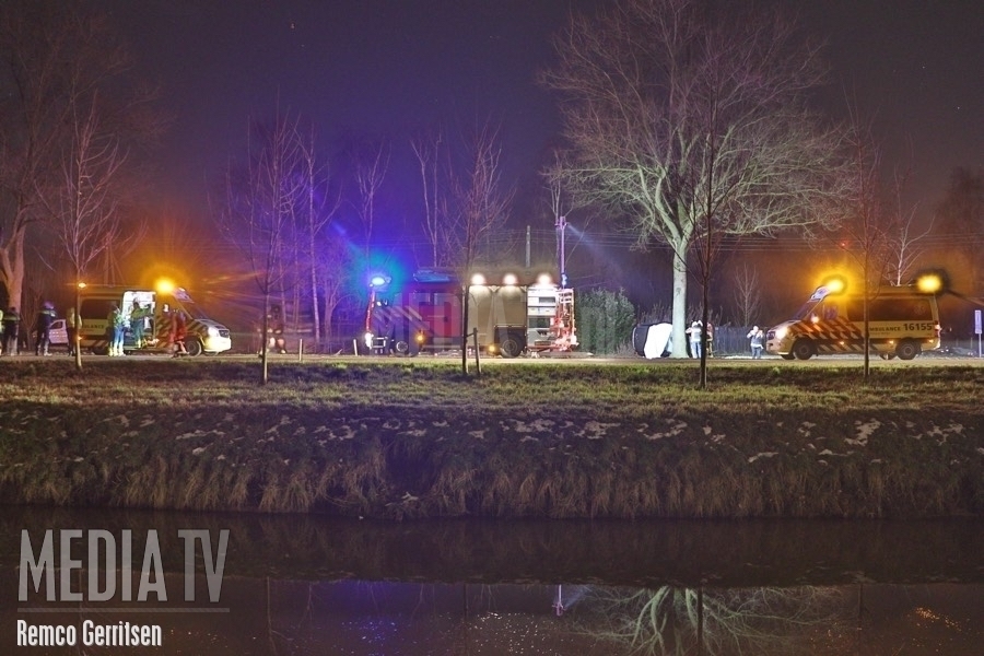 Dode en gewonde bij eenzijdig ongeval Tweede Bloksweg Waddinxveen