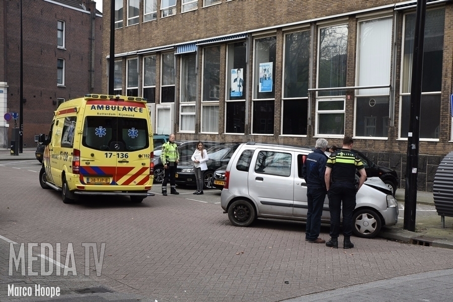 Gewonde bij éénzijdig ongeval Schiedamsesingel Rotterdam