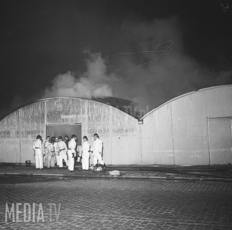 MediaTV Classics (1968): Grote brand in loods Vierhavengebied Rotterdam