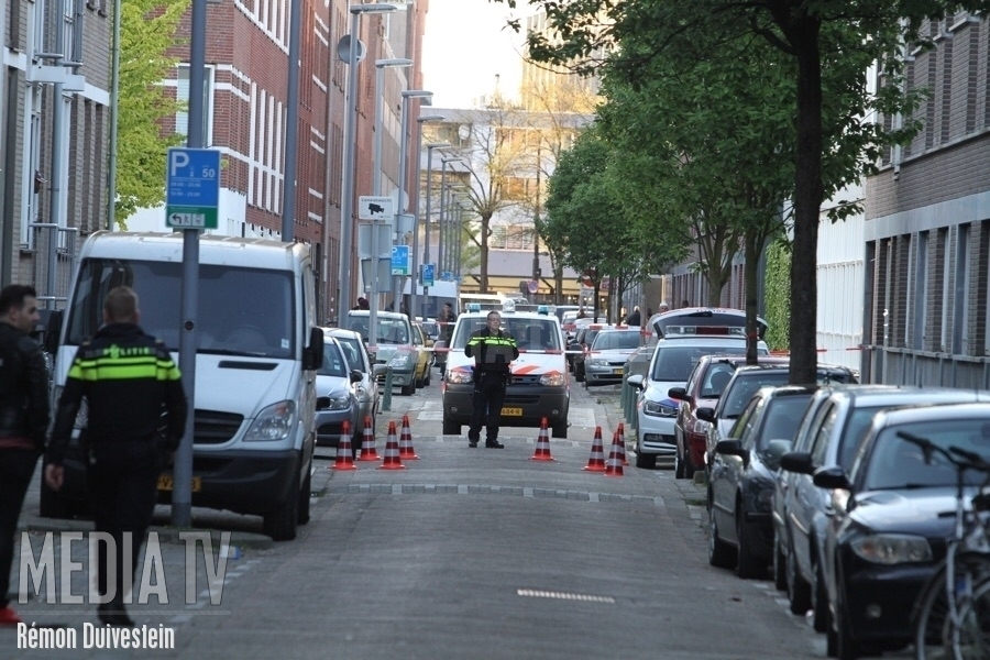 Man gewond bij schietpartij Adrianastraat Rotterdam (video)