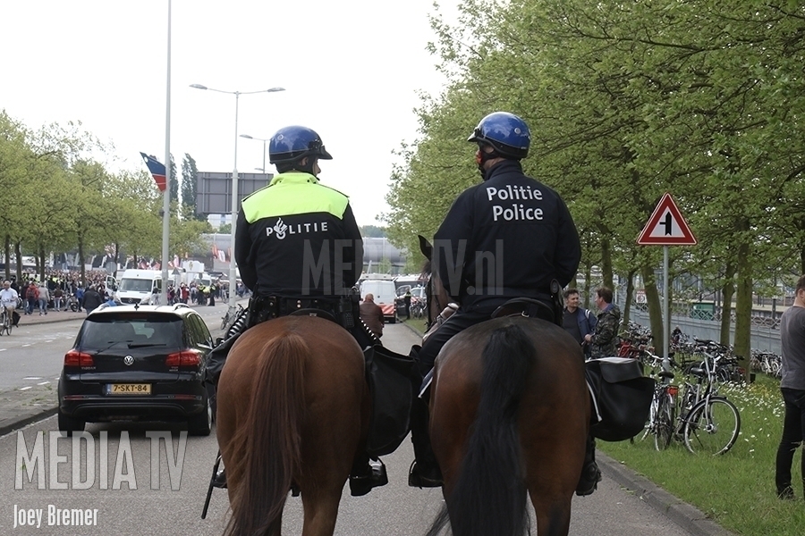 Internationale samenwerking politie Nederland en BelgiÃ« bij voetbaltopper