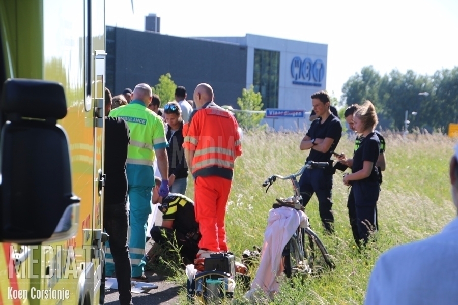 Fietster gewond bij eenzijdig ongeval Maassluissedijk Vlaardingen