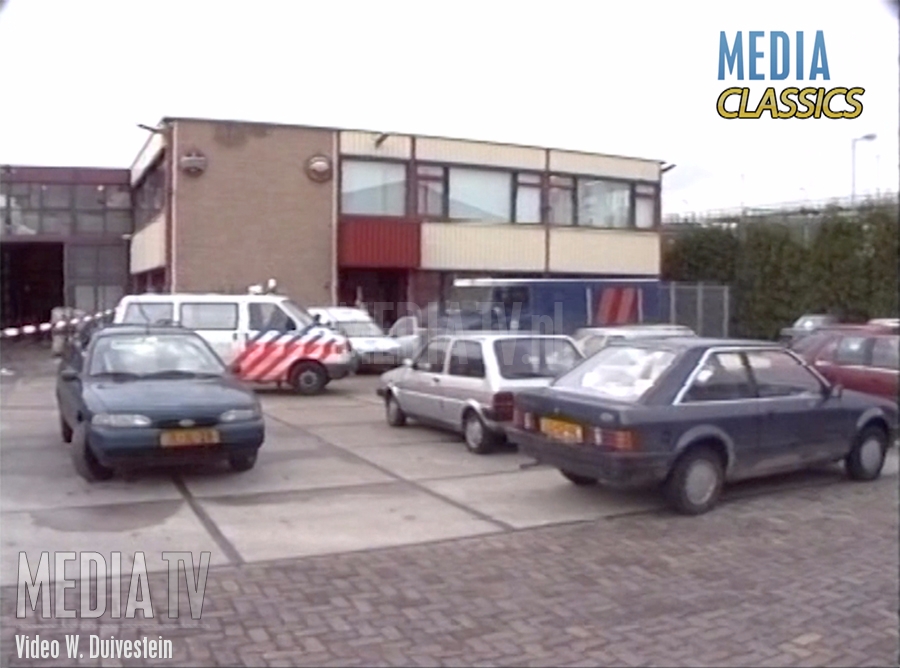 MediaTV Classics (1994): Geldloper Brinks-Nedlloyd overvallen Woensdrechtstraat Rotterdam (video)