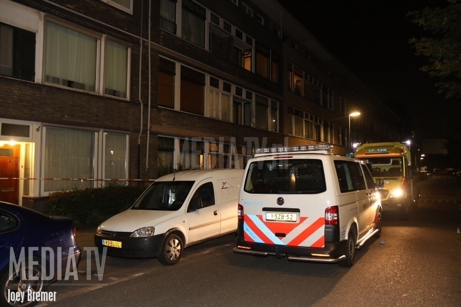 Man gewond bij woningoverval Rembrandtlaan Schiedam (video)