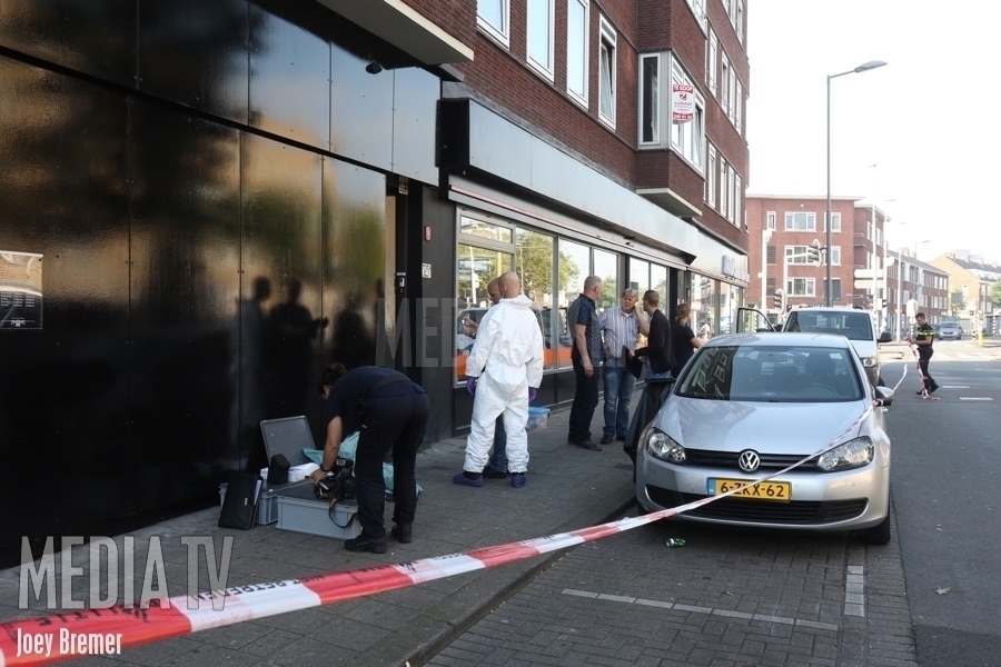 Dode man aangetroffen in woning Wolphaertsbocht Rotterdam (video)