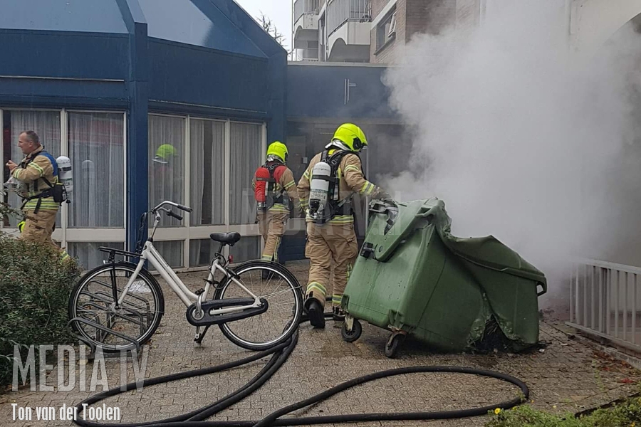 Brand in containerruimte verzorgingstehuis Aar Rotterdam