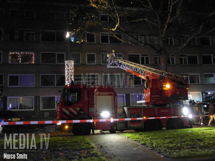Mensen gered bij woningbrand Dordtselaan Rotterdam