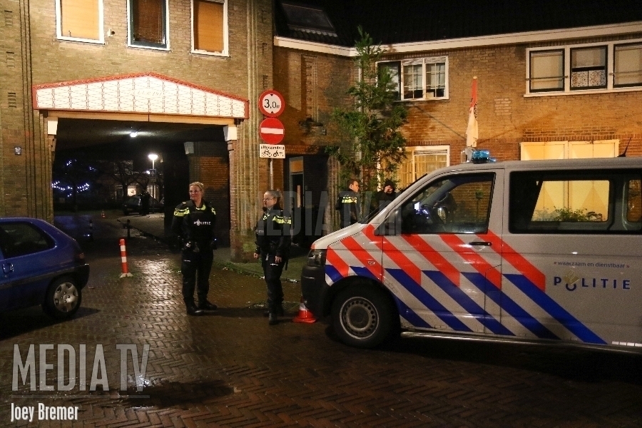 Politie lost waarschuwingsschoten na melding vuurwapens Brinkpoort Rotterdam