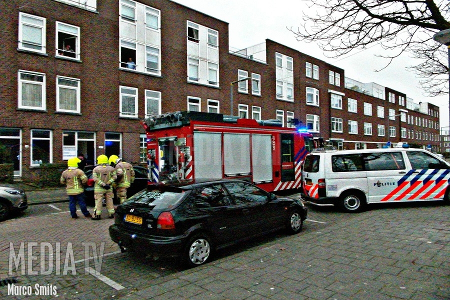 Klein brandje zet portiek vol rook Overijselsestraat Rotterdam