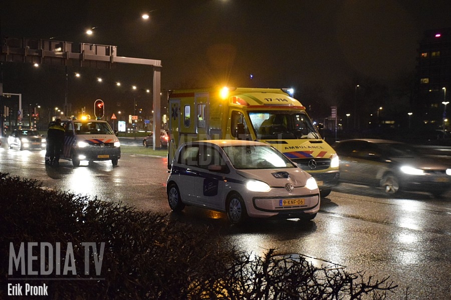Voetganger gewond na aanrijding Strevelsweg Rotterdam