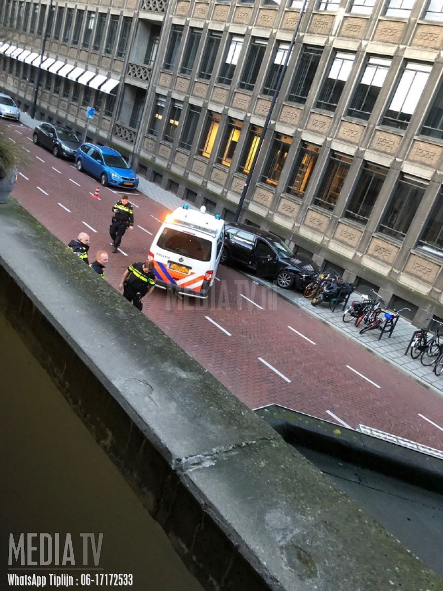 Beschonken bestuurder klemgereden na achtervolging Haagseveer Rotterdam