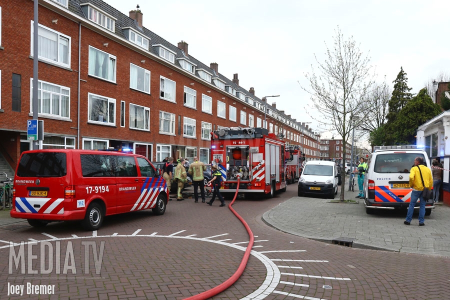 Woningbrand door uit de hand gelopen BBQ Bas Jungeriusstraat Rotterdam