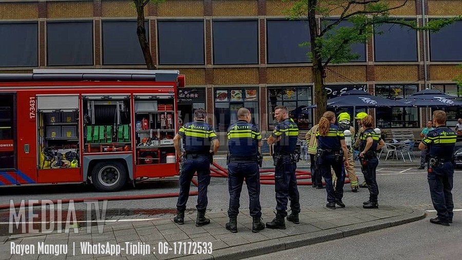 Flinke rookontwikkeling bij brand restaurant Gooilandsingel Rotterdam