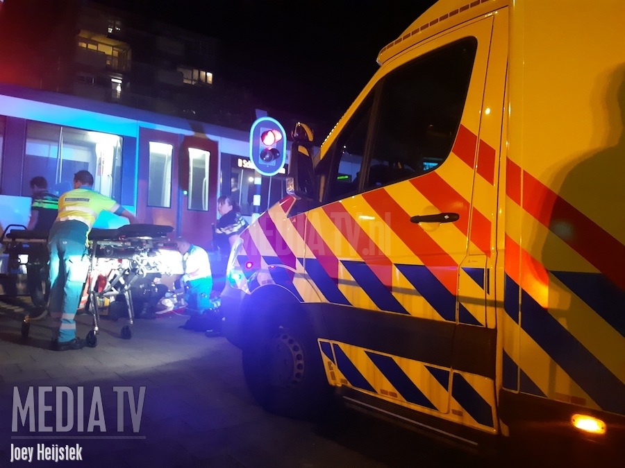 Man zwaargewond na aanrijding met metro Hoofdweg Rotterdam