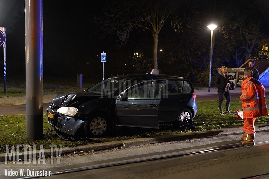 Gewonde bij eenzijdig ongeval 's-Gravenweg Rotterdam