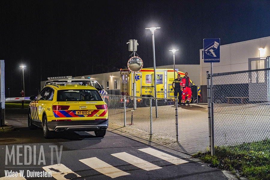 Gewonde bij steekpartij op asielzoekerscentrum Beverwaard (video)