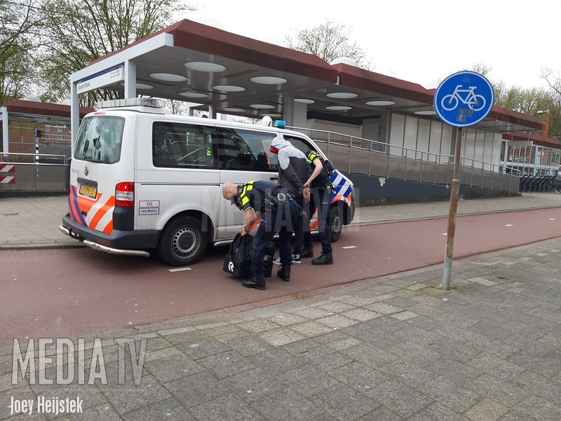 Drie aanhoudingen na melding vechtpartij metrostation Oosterflank Rotterdam